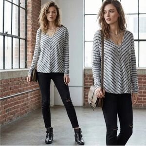Rag & Bone Sweater Hudson striped V-Neck Sweater size small